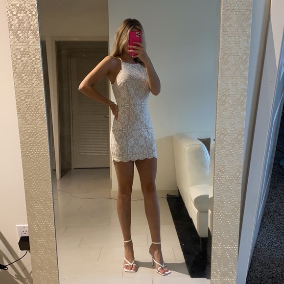 Forever21 Scalloped White Lace Dress size small - Picture 3 of 8